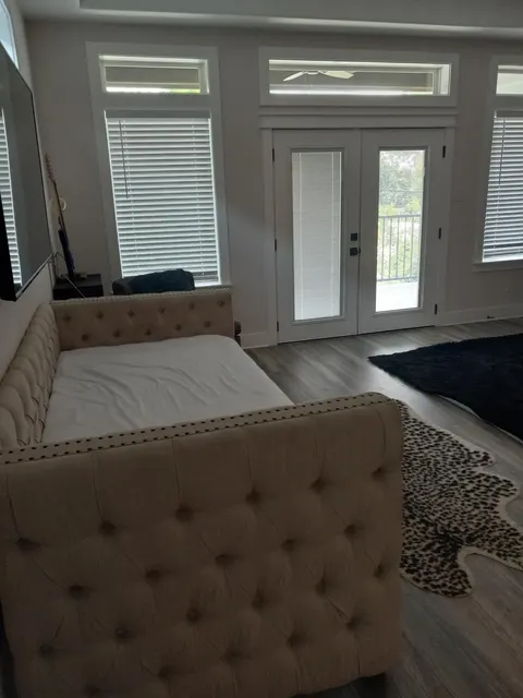 Living room cleaned by Alonso Cleaning Services
